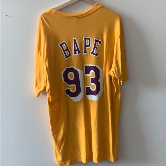 Bape x Lakers Mitchell & Ness Collab Tee - Picture 5 of 5
